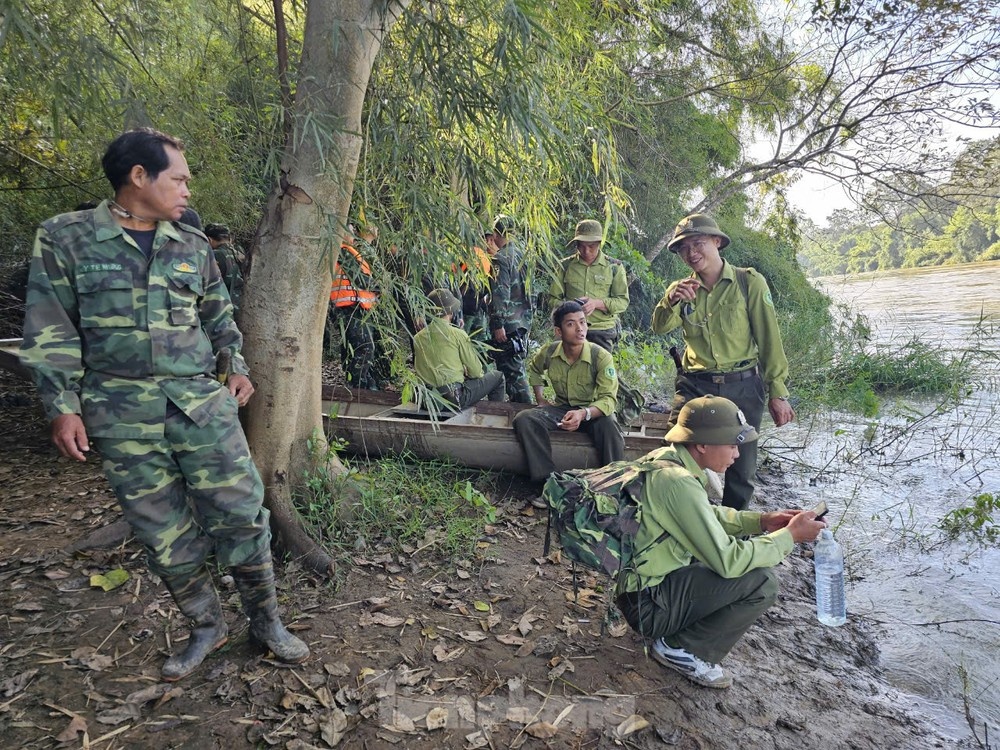 Roi may bay Yak-130 anh 8
