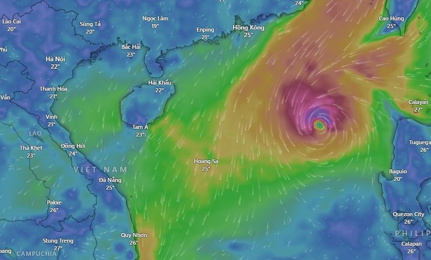 Bao Yinxing dien bien phuc tap, nguy co anh huong ven bien mien Trung hinh anh