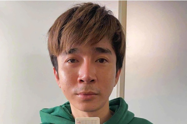Cong an giu ca si Chi Dan vi nghi van lien quan den ma tuy hinh anh