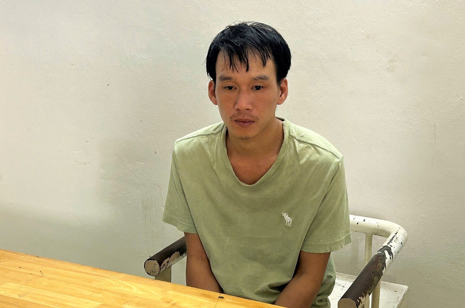 2 gio lan tron anh 2