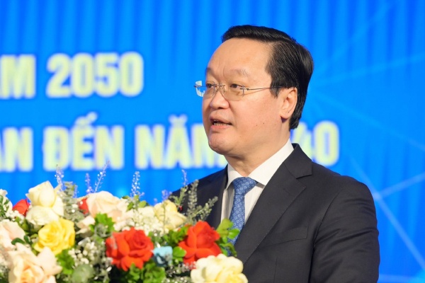 Ong Nguyen Duc Trung duoc bau giu chuc Bi thu Tinh uy Nghe An hinh anh