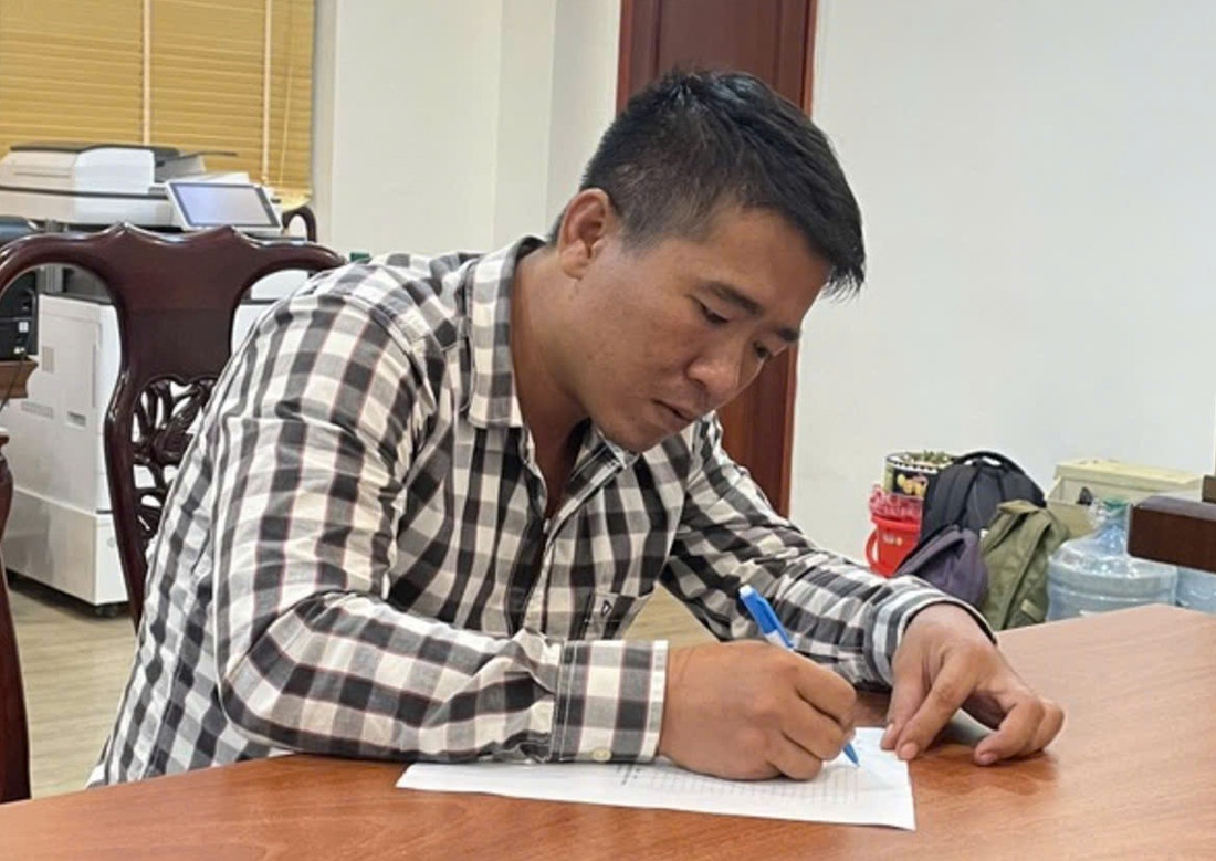 Tang tru vu khi,  Ghi lo de anh 3