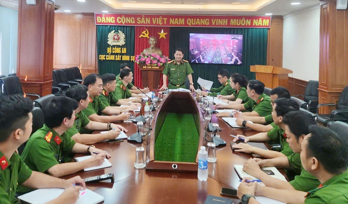 Tang tru vu khi,  Ghi lo de anh 4