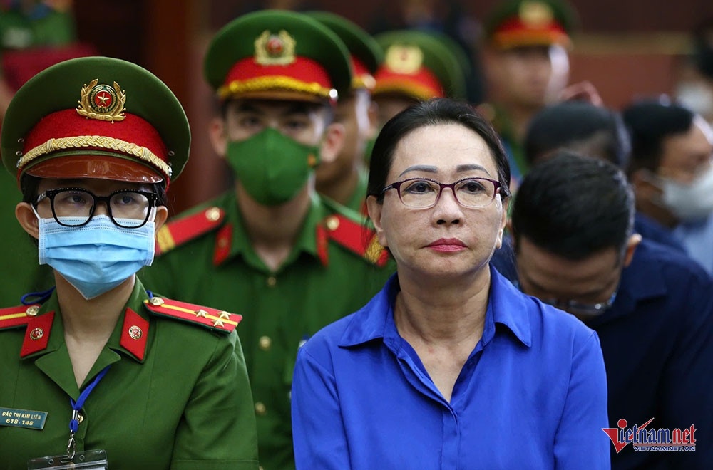 Ngan hang SCB,  Van Thinh Phat,  Truong My Lan,  SCB,  Nha 78 Nguyen Hue,  Cong ty Tuan Chau,  Cong ty Thanh Hieu,  Cong ty Phuong Trang,  Cong ty Au Lac,  Dao Hong Tuyen anh 1