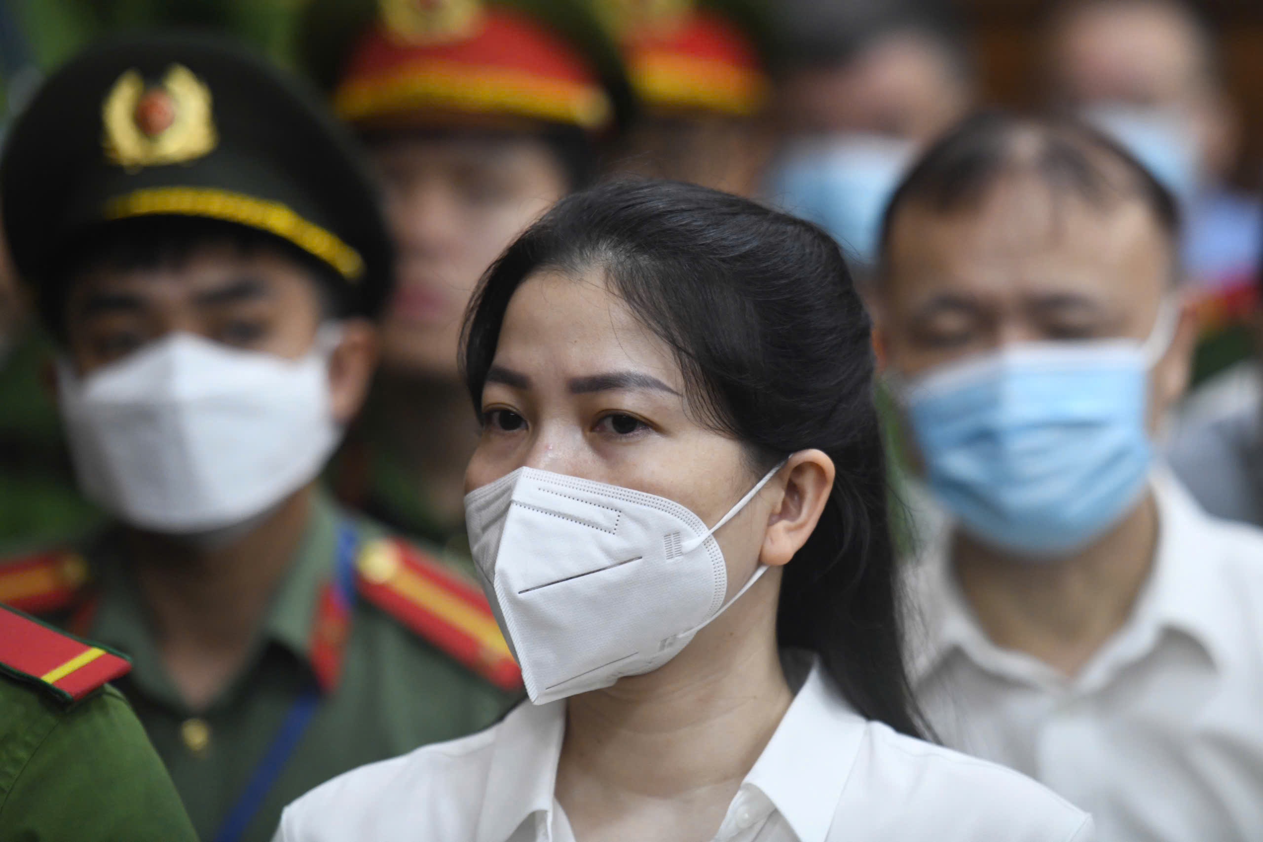 vu Xuyen Viet Oil anh 7