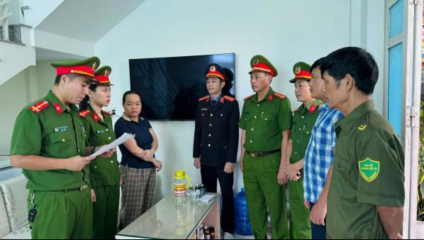 VDL LE HIEU,  Công ty LE HIEU,  Doanh nghiệp LE HIEU,  Phạm Thị Thùy Dương,  Cty Thanh Anh Khoa,  Trái phép hóa đơn ảnh 1 VDL LE HIEU,  Cong ty LE HIEU,  Doanh nghiep LE HIEU,  Pham Thi Thuy Duong,  Cty Thanh Anh Khoa,  Trai phep hoa don anh 1