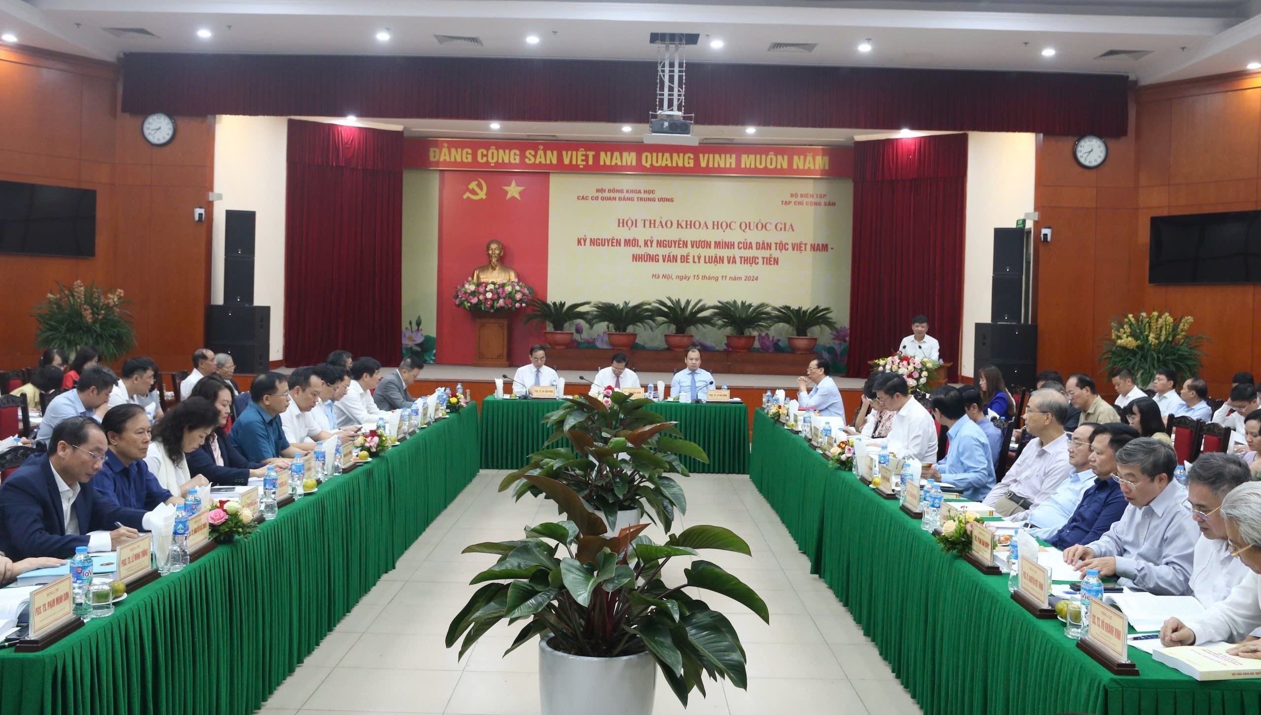 Ky nguyen vuon minh anh 2