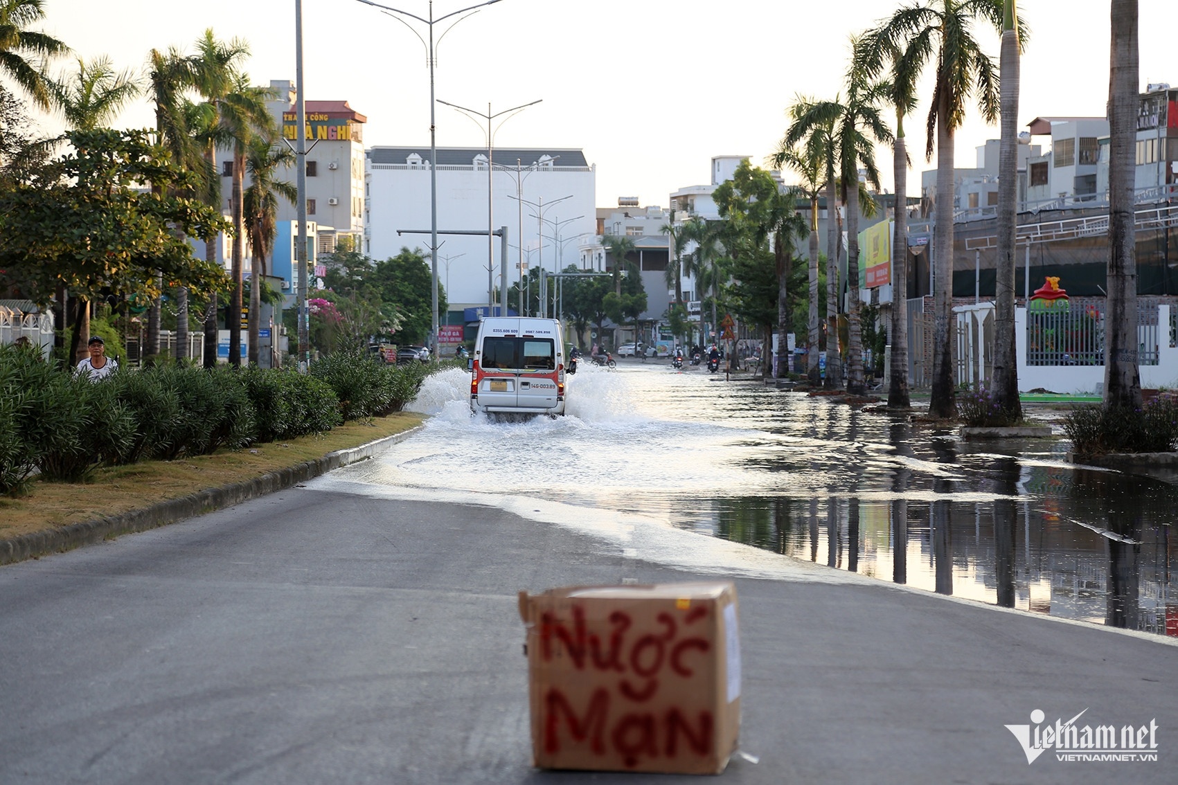 Trieu cuong Ha Long anh 6