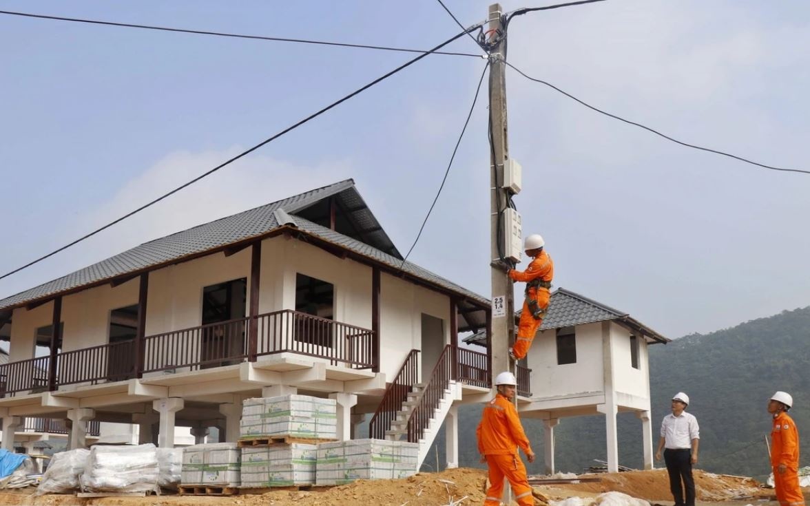 Dien luoi quoc gia ve khu tai dinh cu Lang Nu hinh anh