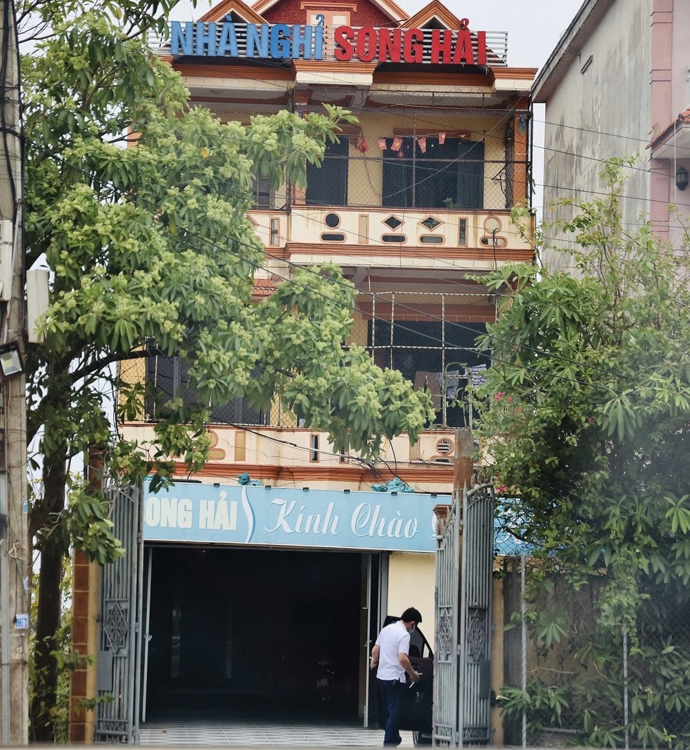 Chu tich xa Quang Binh anh 2