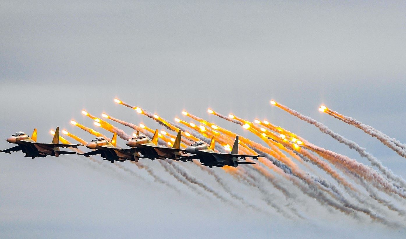 27 nuoc trinh dien o Trien lam Quoc phong quoc te Viet Nam hinh anh