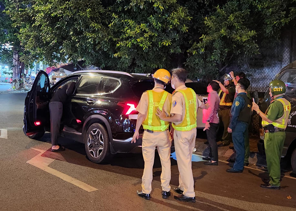 vi pham nong do con anh 3