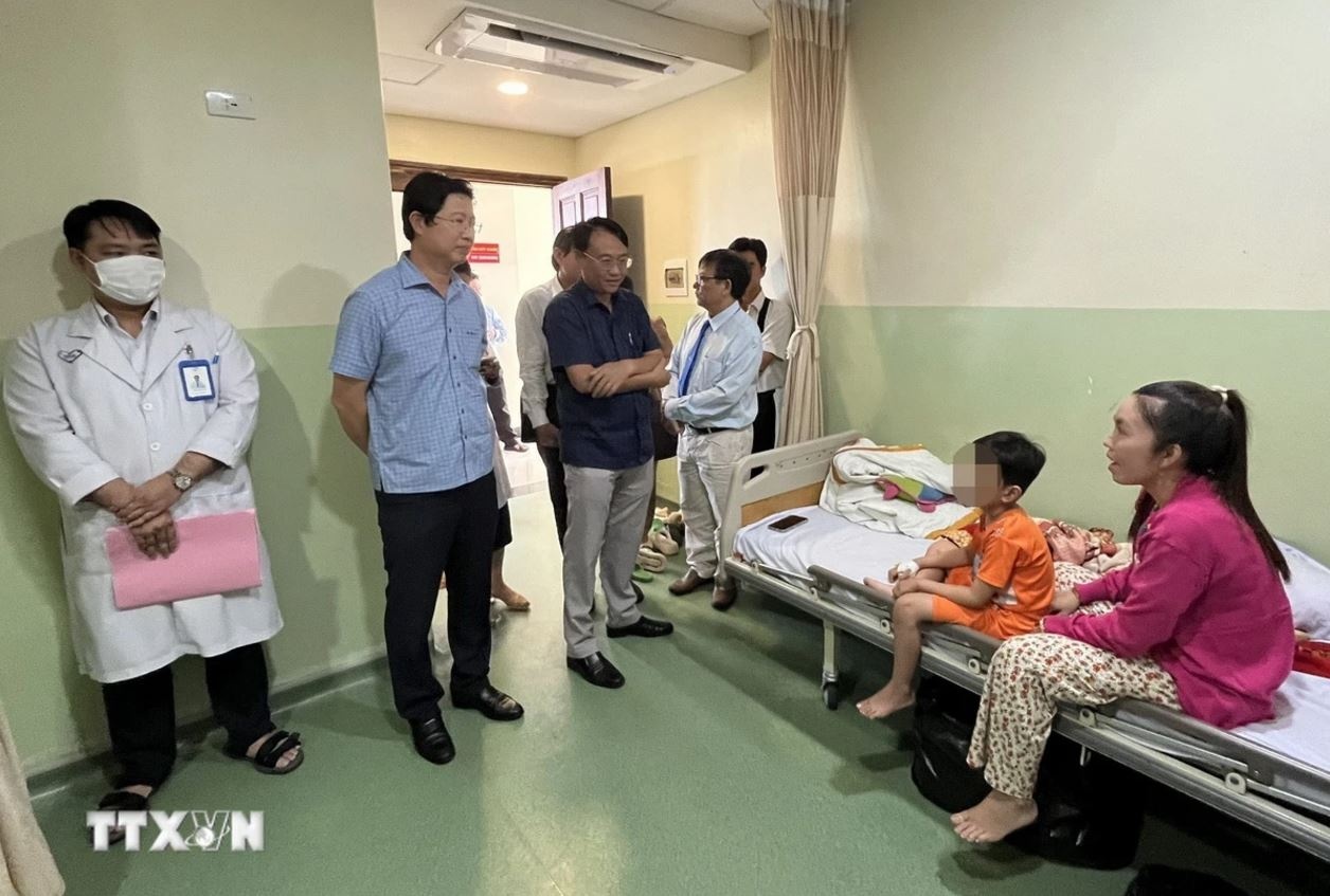 Ngo doc thit cho anh 1