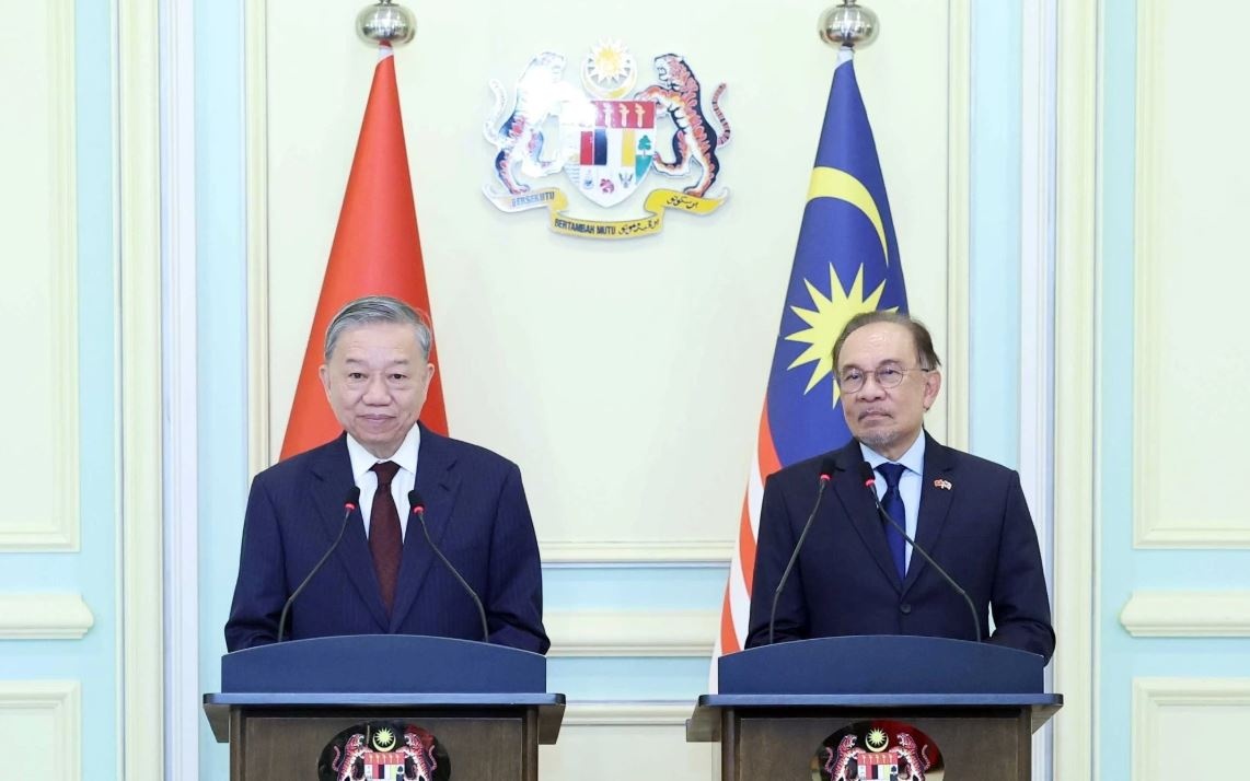 Viet Nam - Malaysia nang cap quan he Doi tac Chien luoc Toan dien hinh anh