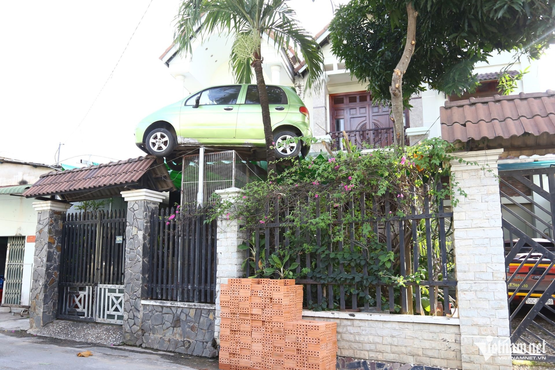 Matiz mai nha Dong Nai anh 1