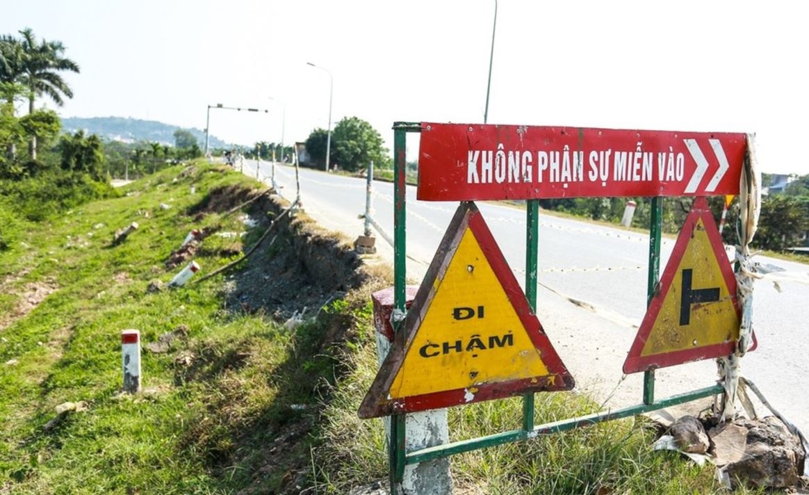 Ha Noi cong bo tinh huong khan cap do de Chuong My sat lo hinh anh