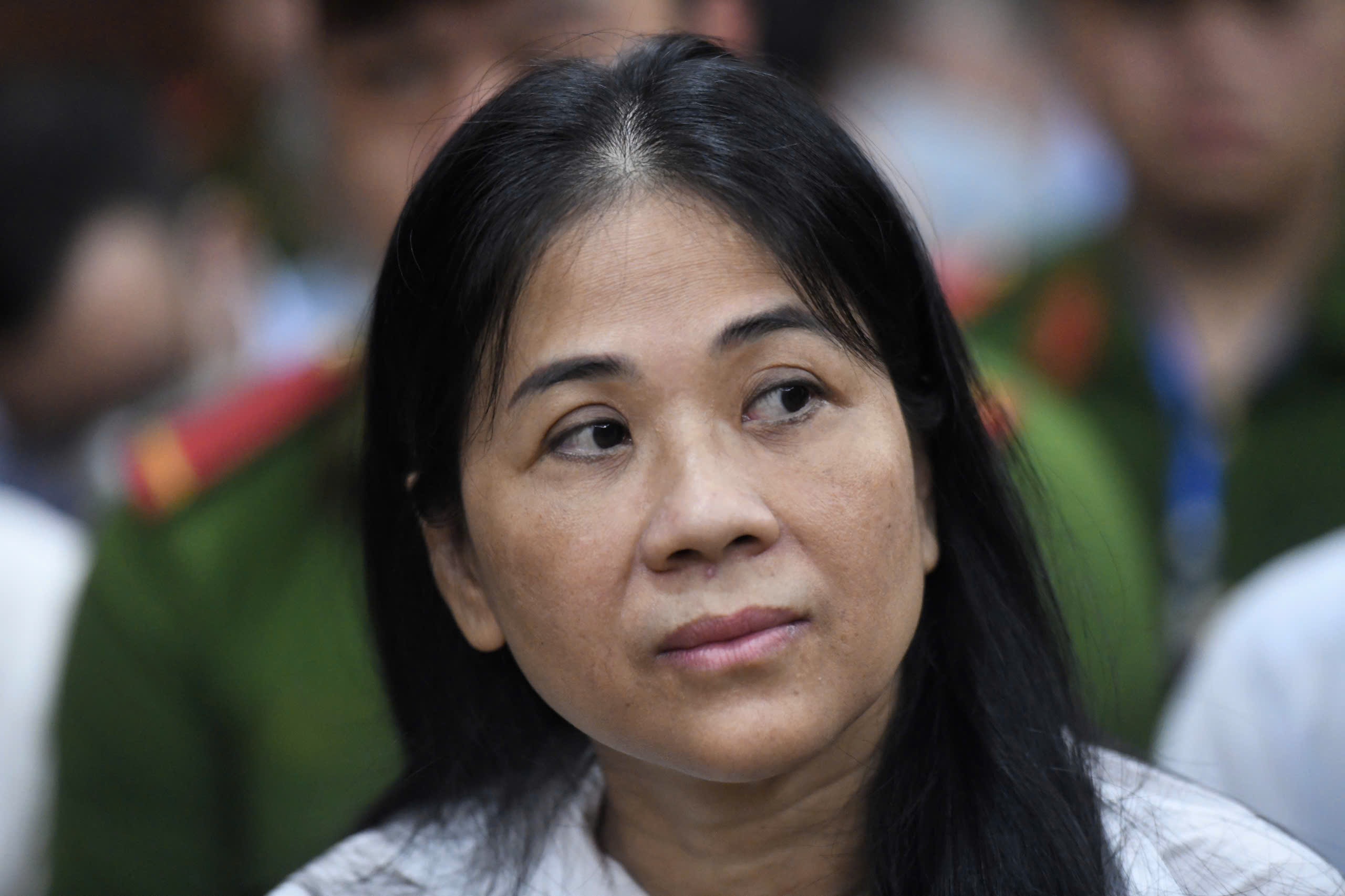 Xuyen Viet Oil,  Ngan hang Vietinbank,  Le Duc Tho,  Vietinbank,  Mai Thi Hong Hanh anh 2