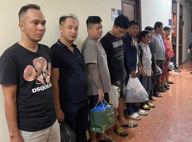 Duong day danh bac,  240 ty dong anh 1