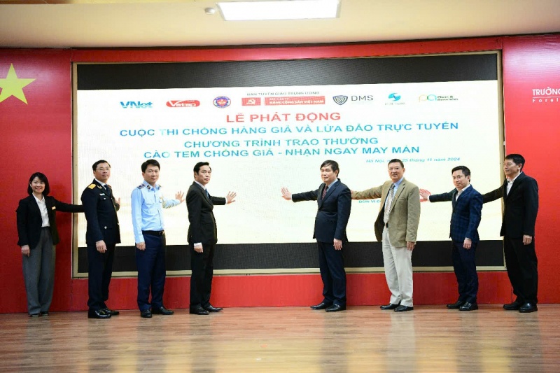 Lừa đảo trực tuyến ảnh 1 Lua dao truc tuyen anh 1