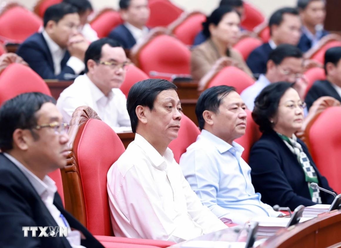 Hoi nghi Trung uong anh 3