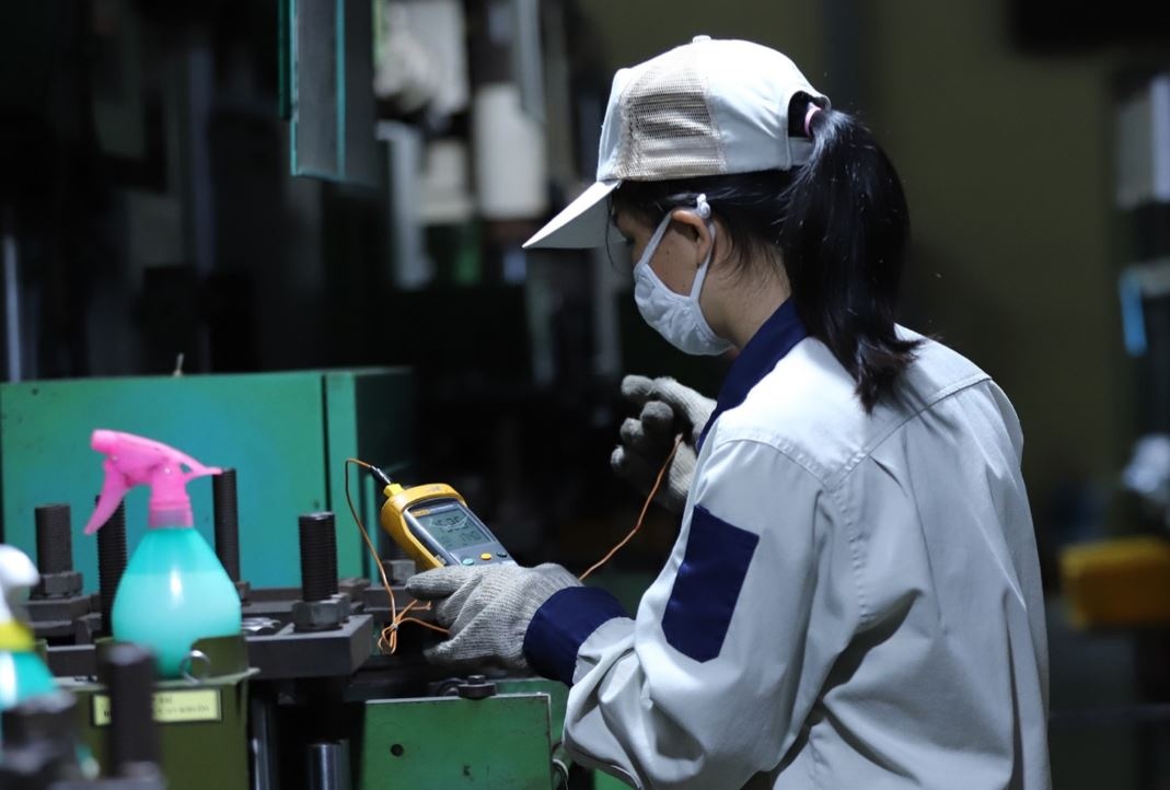 Truong hop nghi lam van duoc huong luong nguoi lao dong can biet hinh anh