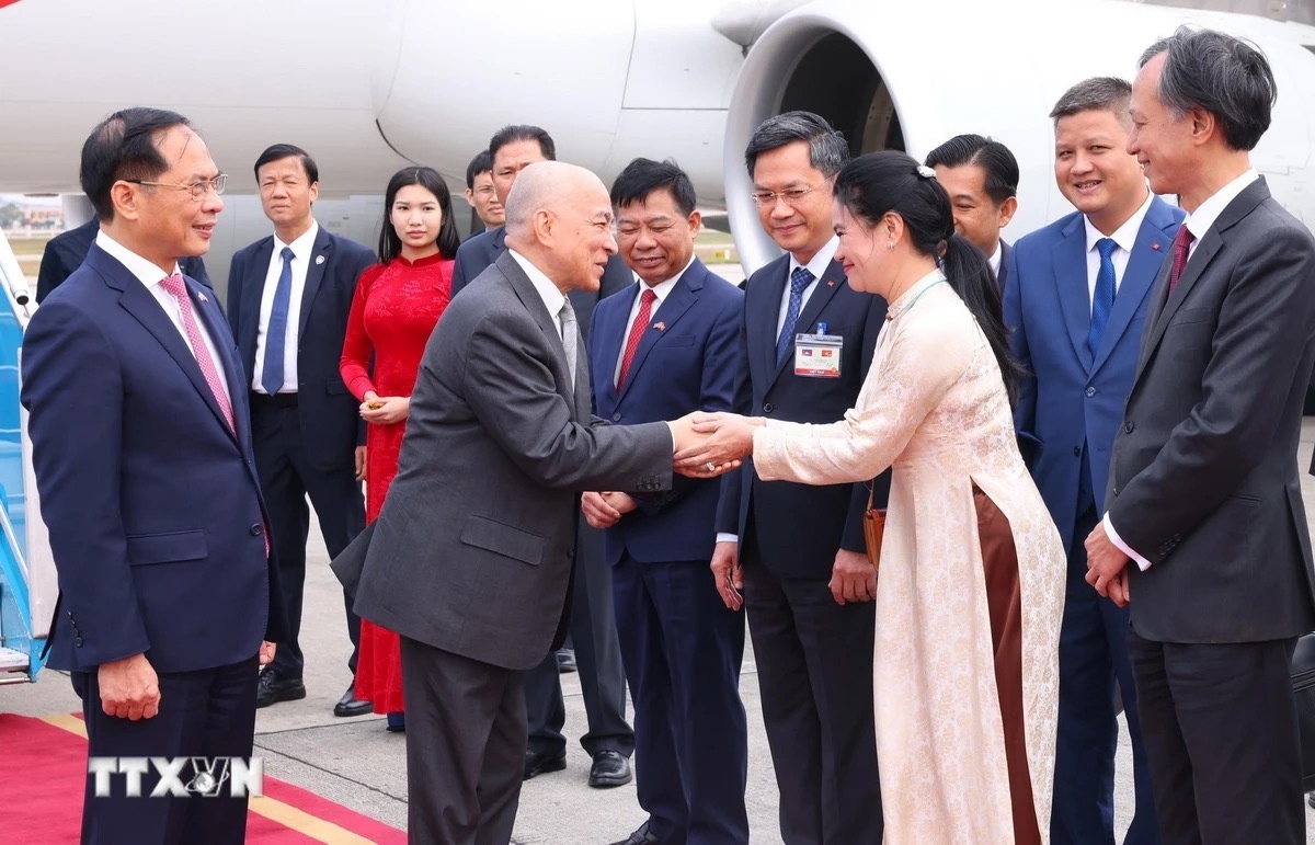 Quoc vuong Campuchia tham VN anh 2