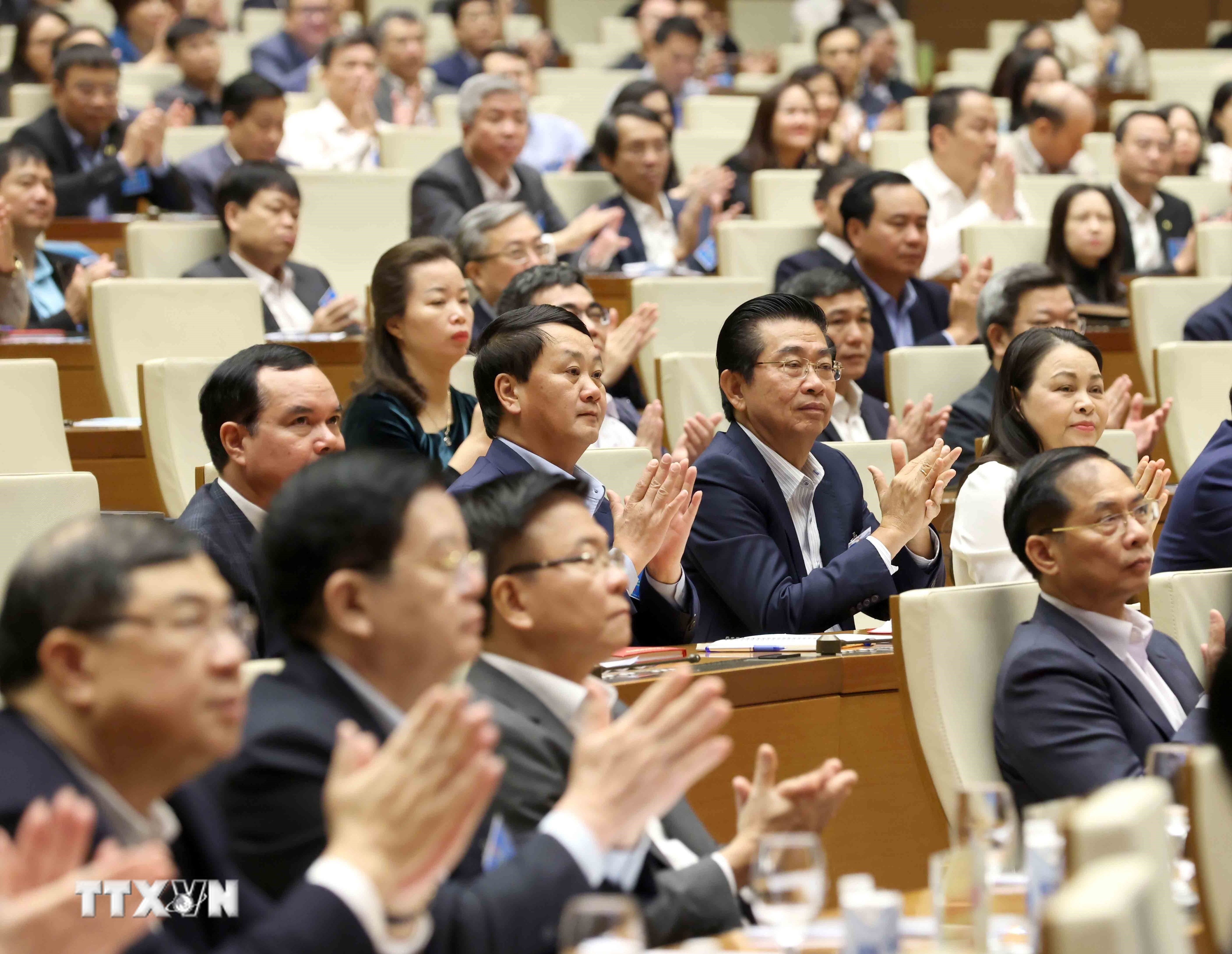 Hoi nghi toan quoc anh 4