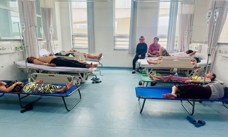 Tiem banh my lam 373 nguoi ngo doc o Vung Tau bi phat 125 trieu dong hinh anh