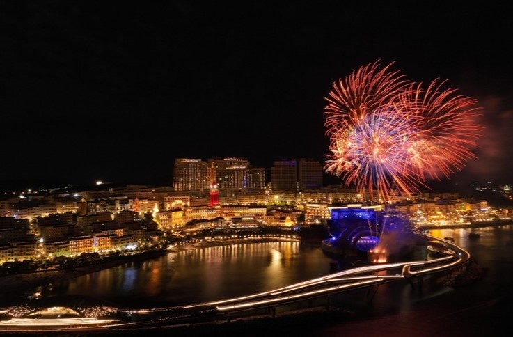 TP.HCM de xuat ban phao hoa dip Tet Duong lich tai 3 diem hinh anh