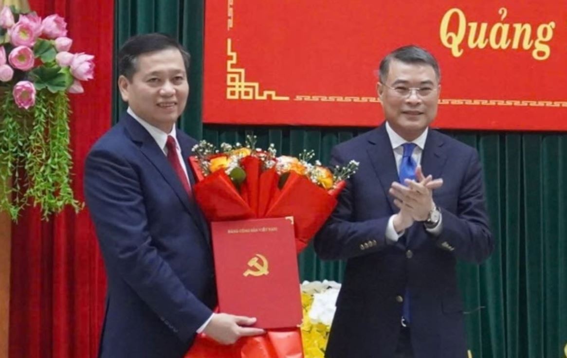 Ong Nguyen Long Hai giu chuc Bi thu Tinh uy Quang Tri hinh anh