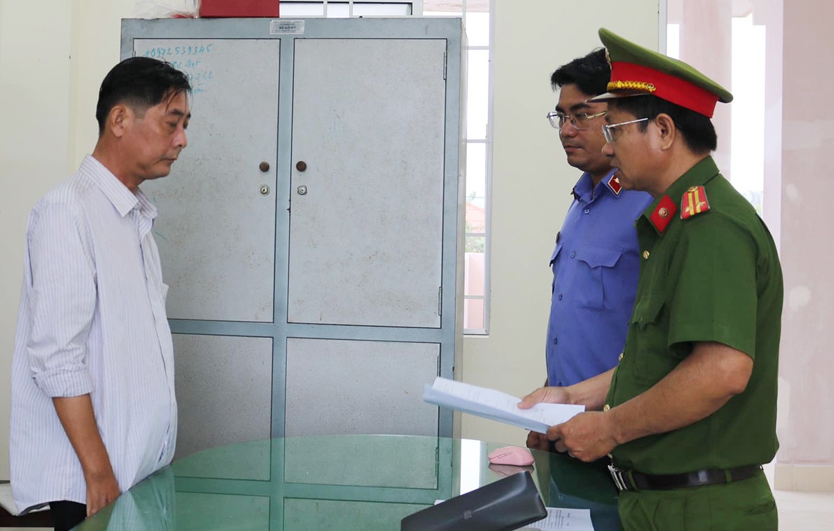 Nu cuu ke toan,  Vo Thi Minh Nguyet anh 2