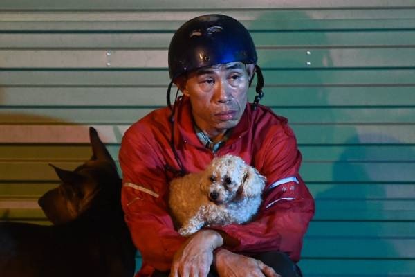 Mien Bac chim sau trong gia ret, vung nui duoi 10 do hinh anh