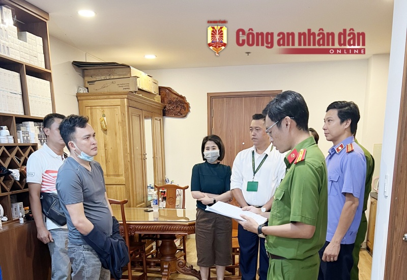 Doi tuong vu khong,  Xuc pham nhan pham,  Chung cu City Land anh 2