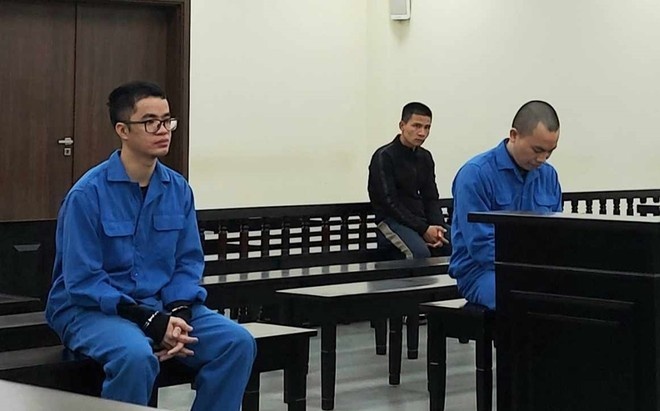 Tron di nuoc ngoai,  Huong loi 3 ty, Hoang Van An anh 1