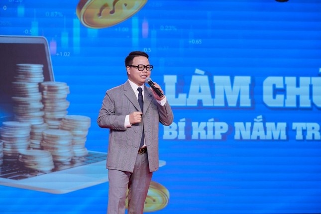 Mr Hunter,  Le Khac Ngo,  TikToker Mr Pips anh 1