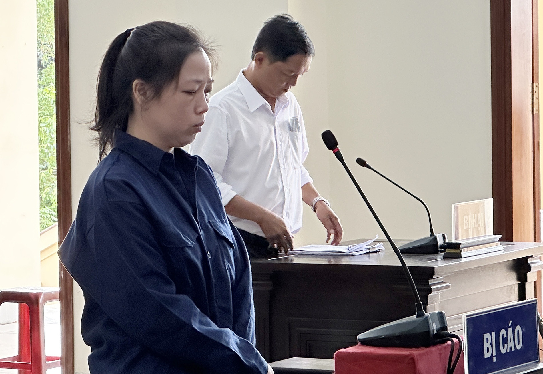 Chi cuc truong doa chuyen cong tac, ep ke toan lap uy nhiem chi 20 ty hinh anh