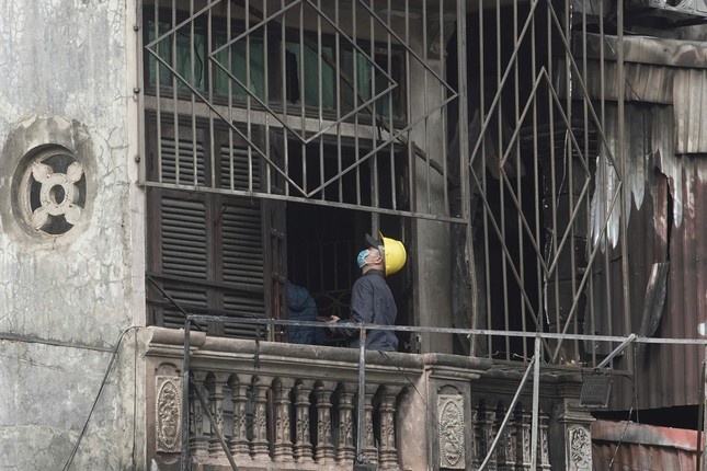 Cháy quán cà phê,  11 người tử vong ảnh 9 Chay quan ca phe,  11 nguoi tu vong anh 9
