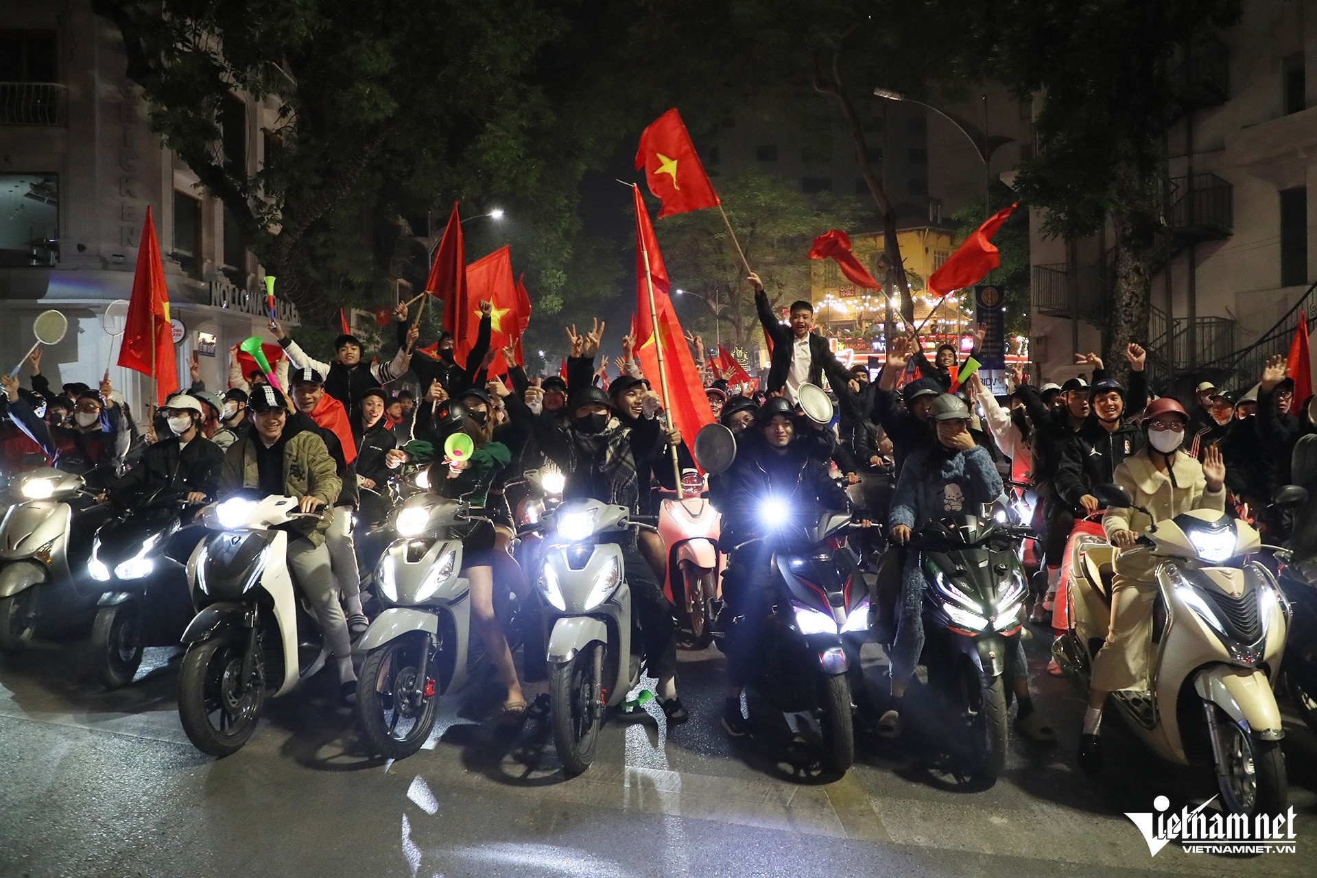 dung cho den do anh 4