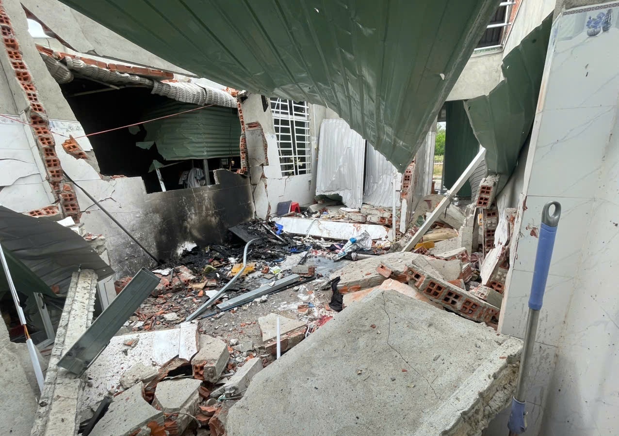 No lon o Tay Ninh, 6 thieu nien bi thuong nang hinh anh