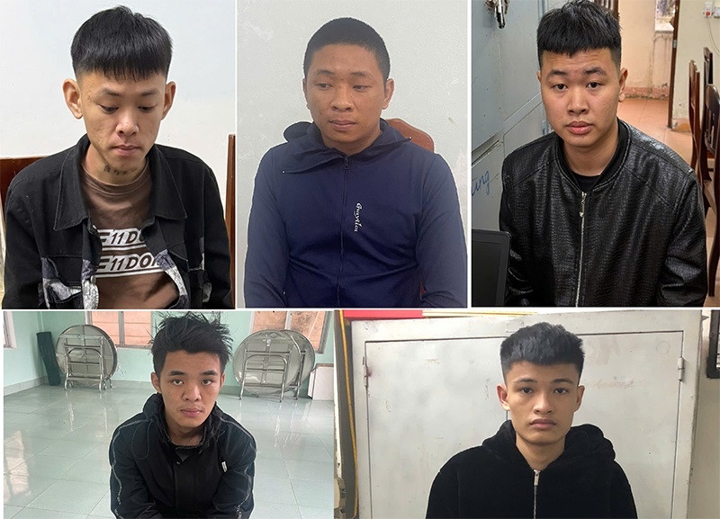 Chiem doat tram ty,  Khong gian mang anh 1