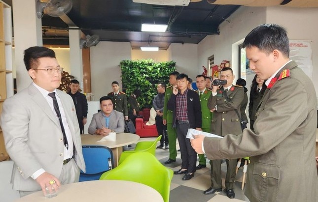 Hồ Quốc Thân,  Triệu nụ cười,  Cty Triệu nụ cười ảnh 1 Ho Quoc Than,  Trieu nu cuoi,  Cty Trieu nu cuoi anh 1