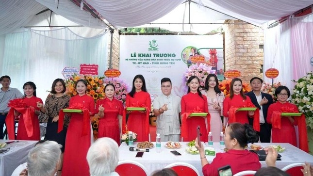 Hồ Quốc Thân,  Triệu nụ cười,  Cty Triệu nụ cười ảnh 2 Ho Quoc Than,  Trieu nu cuoi,  Cty Trieu nu cuoi anh 2