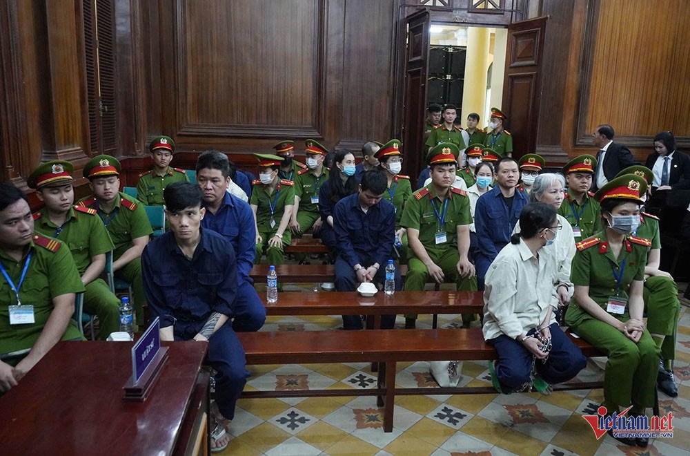 Ba trum Oanh Ha,  ma tuy anh 2