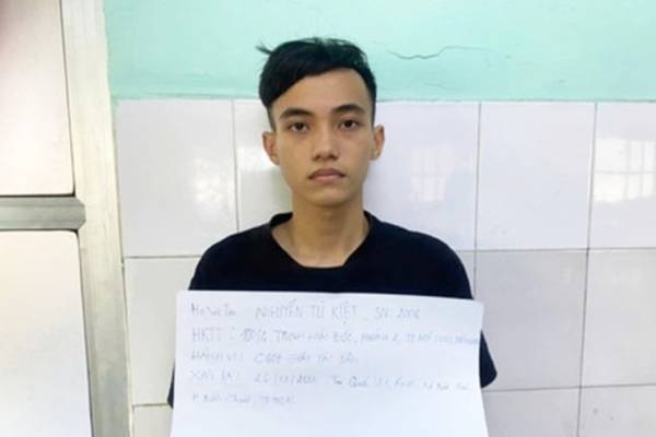 Giao luu xe,  Tren mang xa hoi anh 1