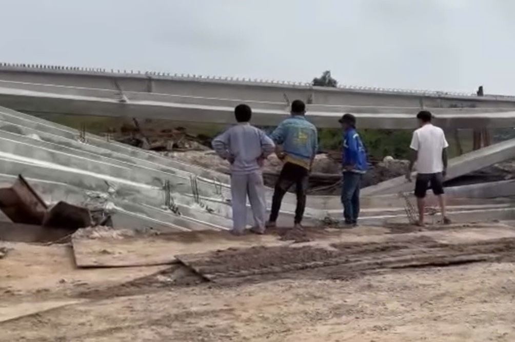 Su co roi gay 9 phien dam tren cao toc Bien Hoa - Vung Tau hinh anh