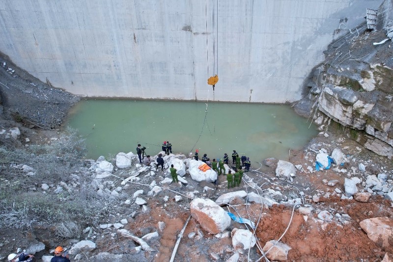 thuy dien Dak Mi anh 2