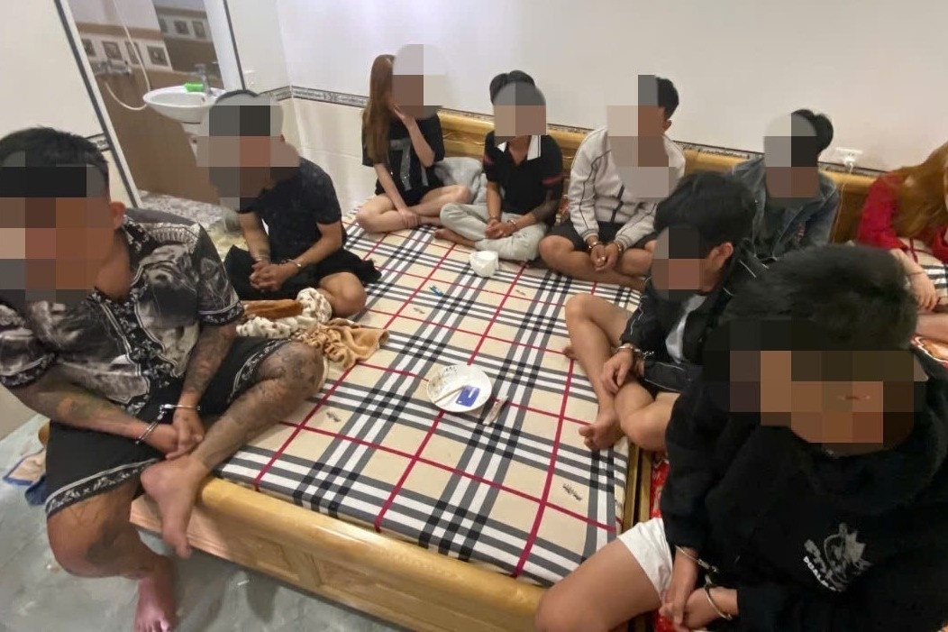 Khoi to chu nha nghi cung 5 thanh nien to chuc su dung ma tuy hinh anh