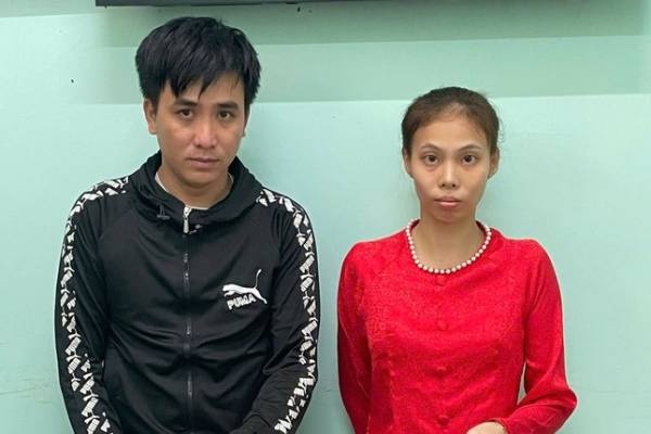 Doa tung clip nhay cam de cuong doat tien cua nguoi tinh hon tuoi hinh anh