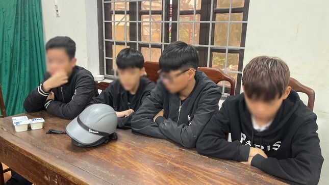 Té từ tầng cao ảnh 2 Te tu tang cao anh 2