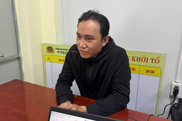 Nhan tien 'chay an' roi chiem doat tai san hinh anh